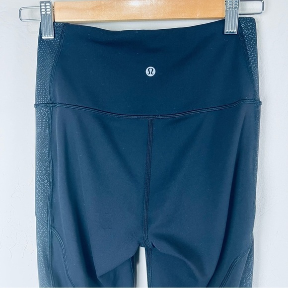 Lululemon Power Lines Crop Leggings Mesh Panels Black Meisai Black White Size‎ 4 - Picture 7 of 12
